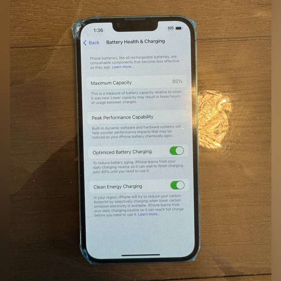 Apple iPhone 13 Pro 1TB Maxium Storage Gold LIKE NEW A GRADE CONDITION UNLOCKED - Picture 3 of 8